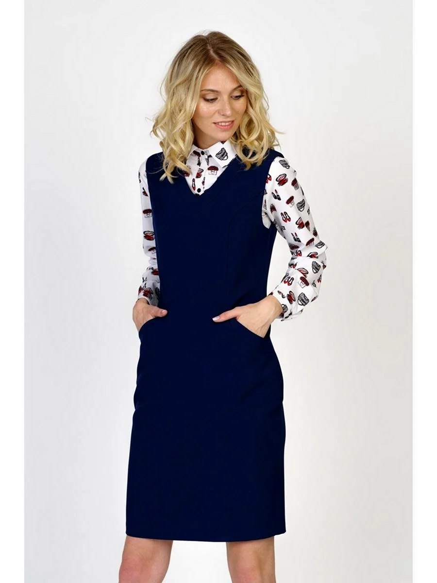 Офисный синий сарафан