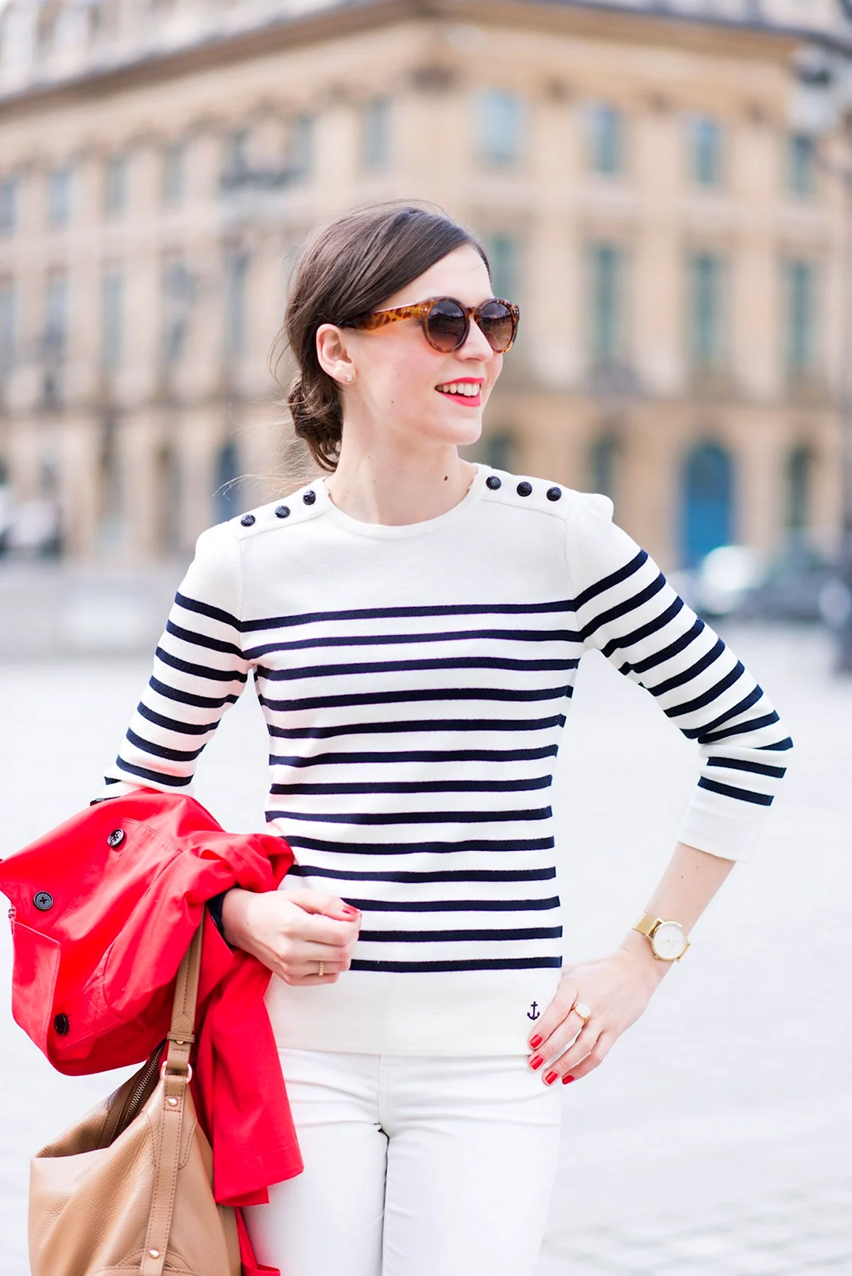 Образы с полосатой кофтой