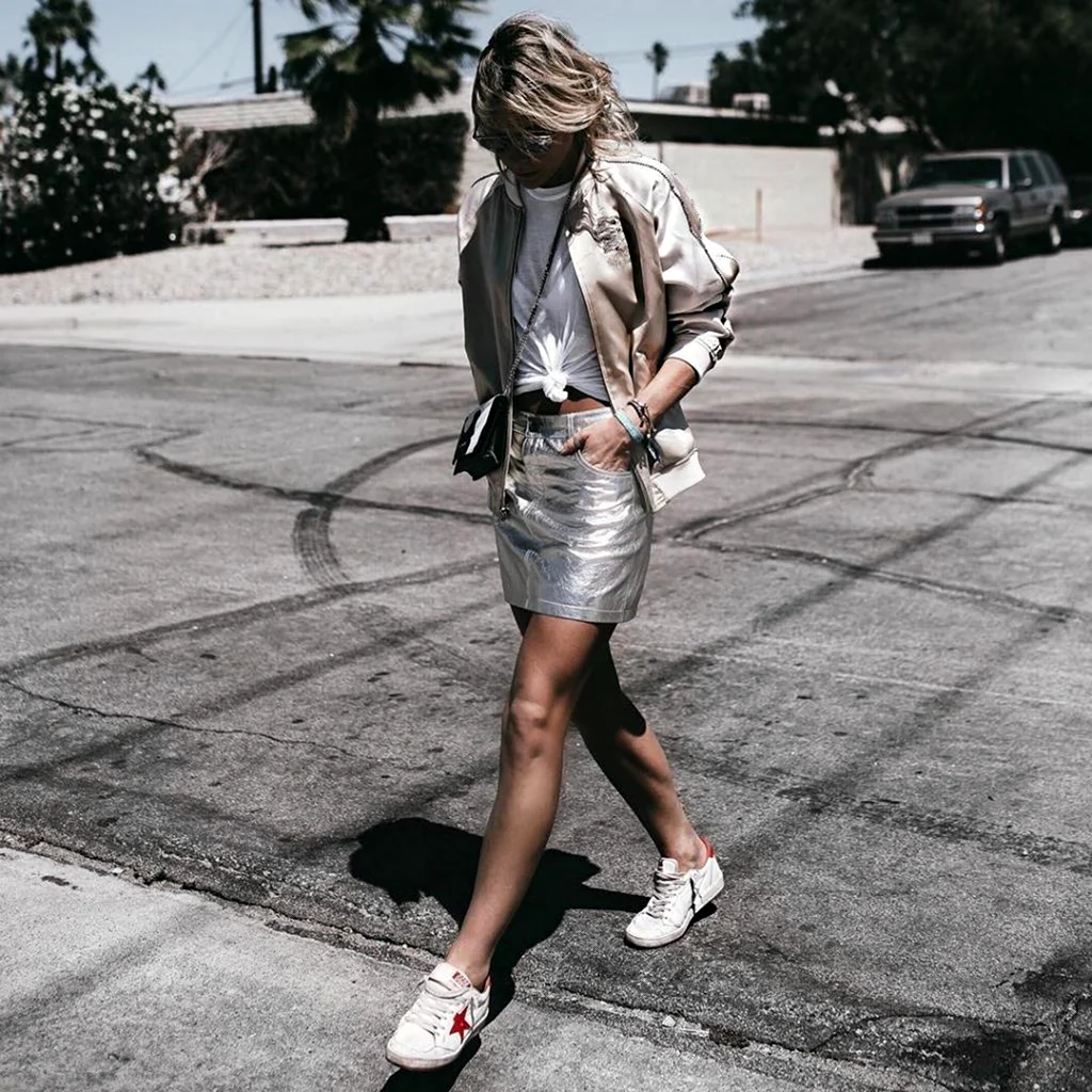 Стильные образы серебристый