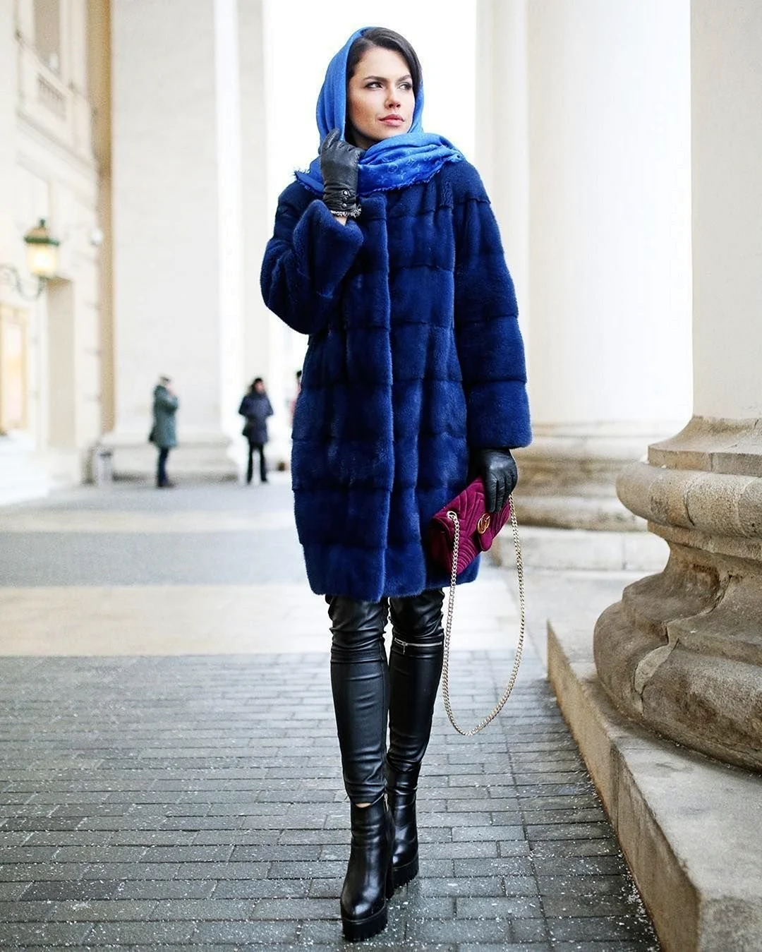 Манзари Голд