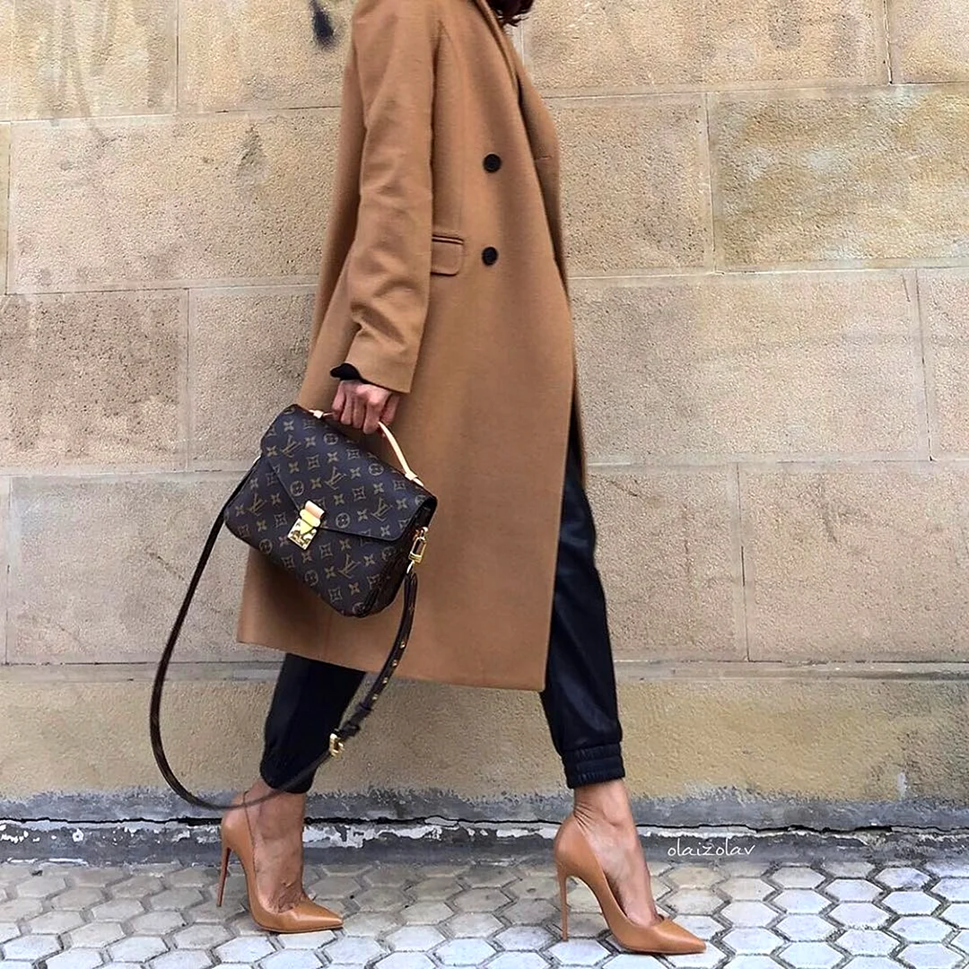 Пальто Луи Виттон