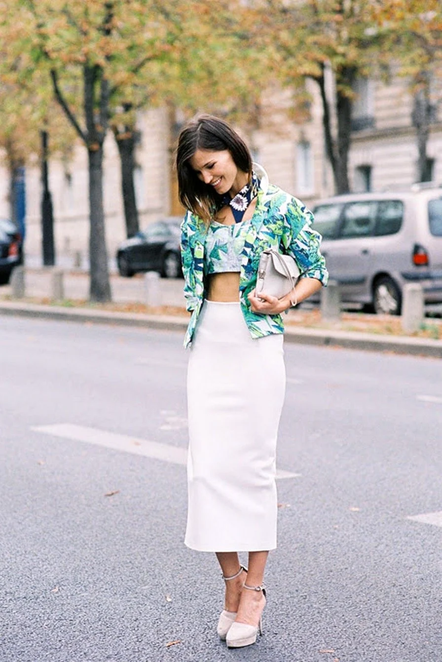 Образы с прямой юбкой