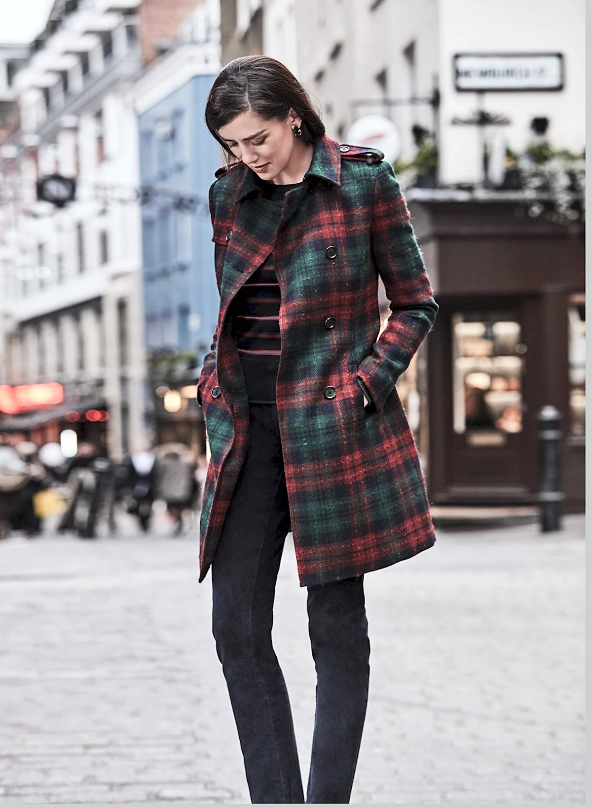 Пальто в крупную клетку