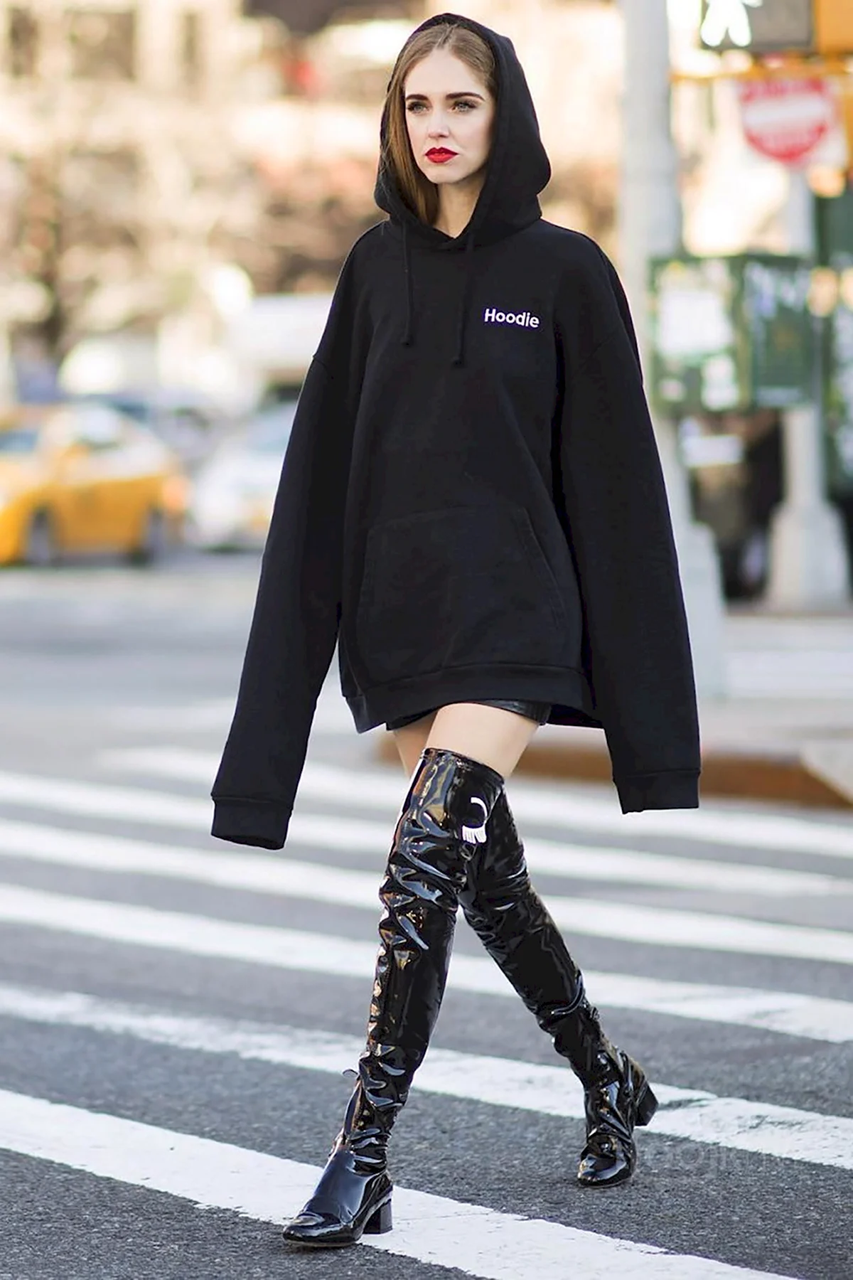 Худи Balenciaga Street Style