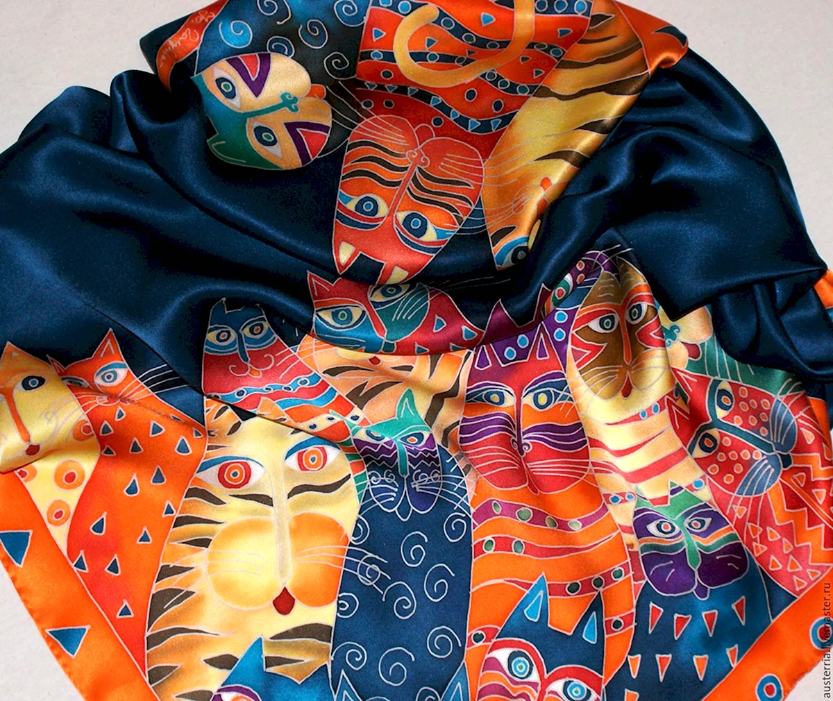 Лорел Берч коты платки