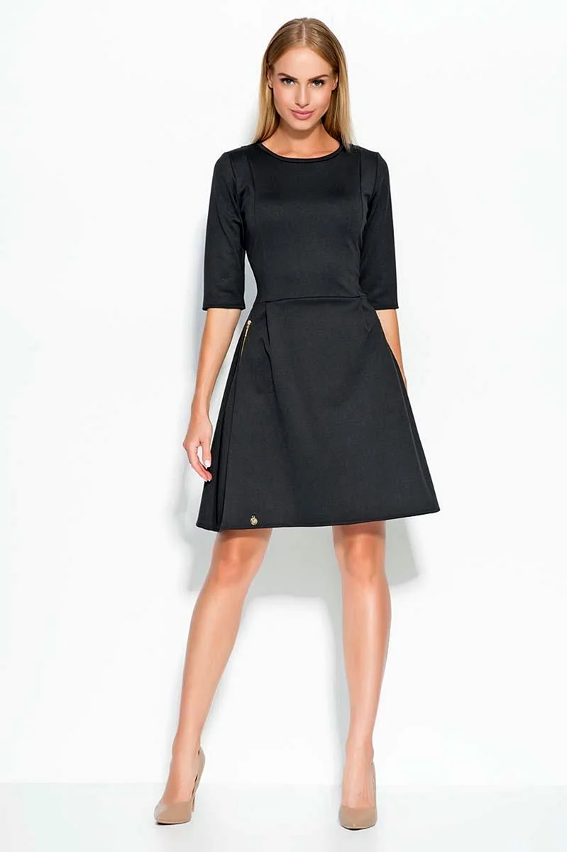 Платье отрезное по талии