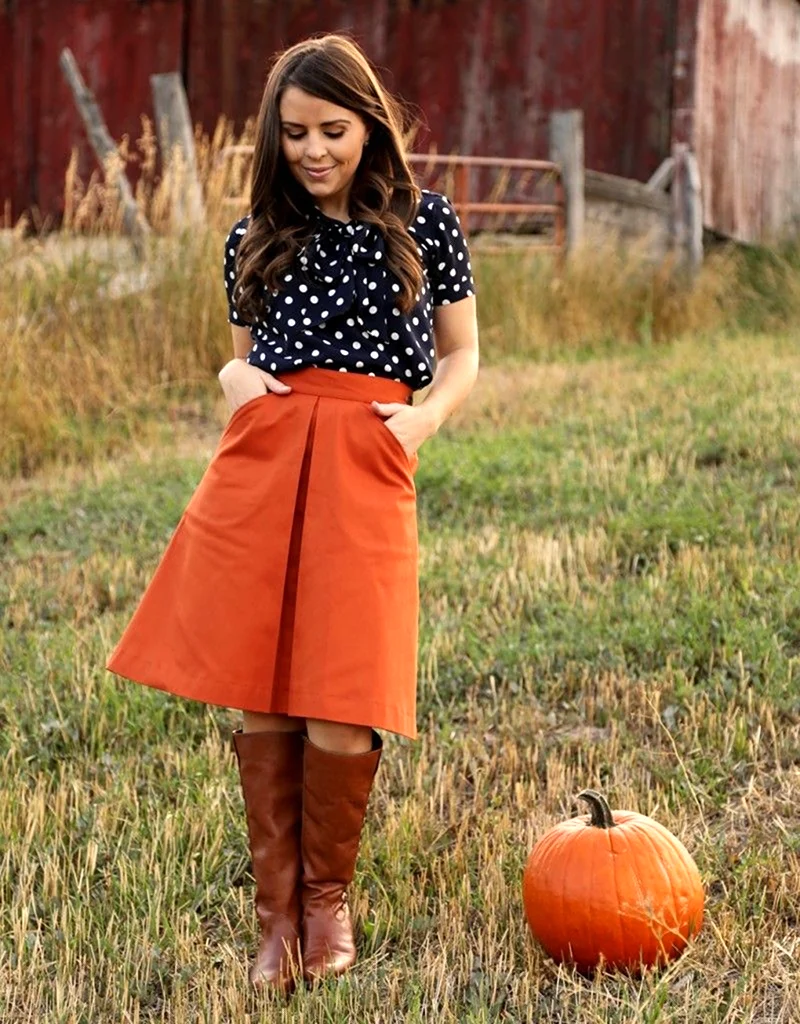 Образ с оранжевой юбкой