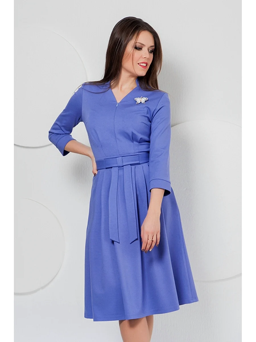 Платье из трикотажа отрезное по талии