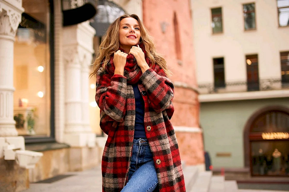 Пальто в клетку оверсайз