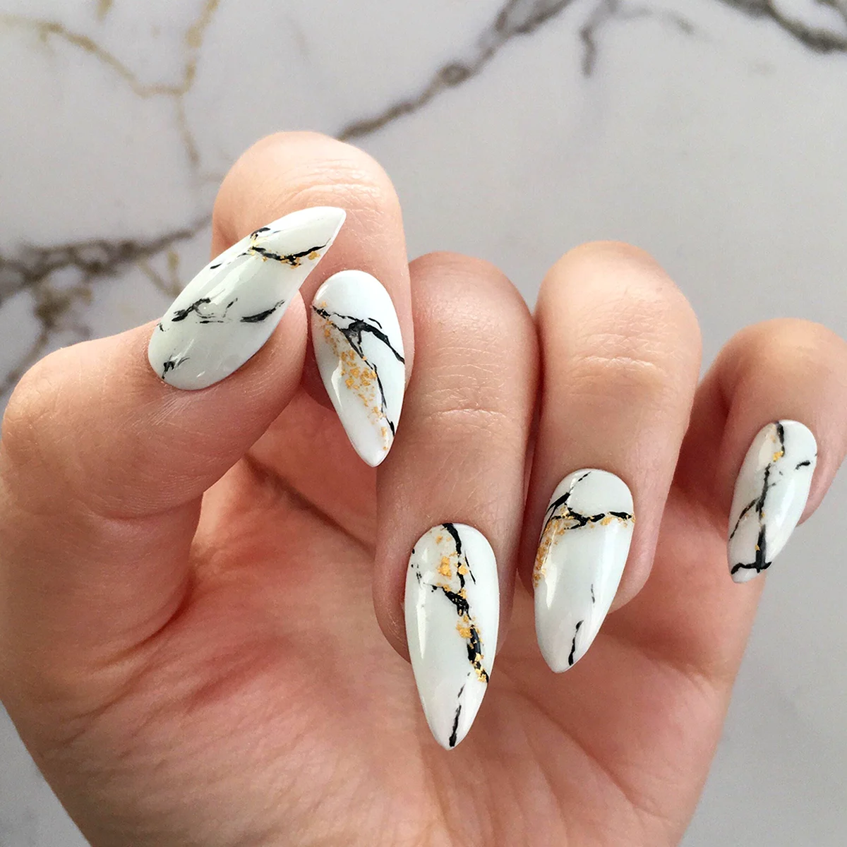 Марбл Стоун маникюр