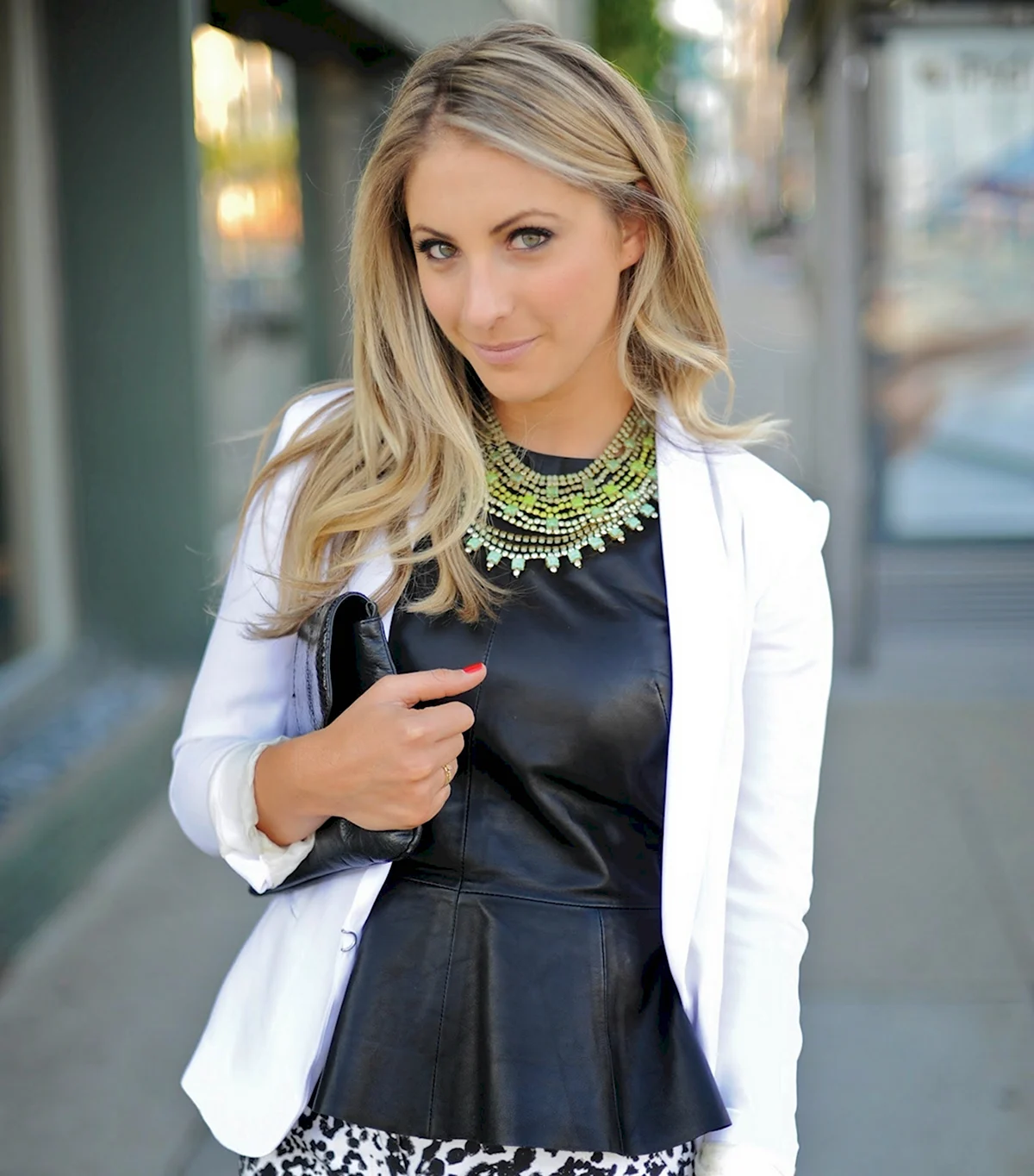 Блузка поверх платья