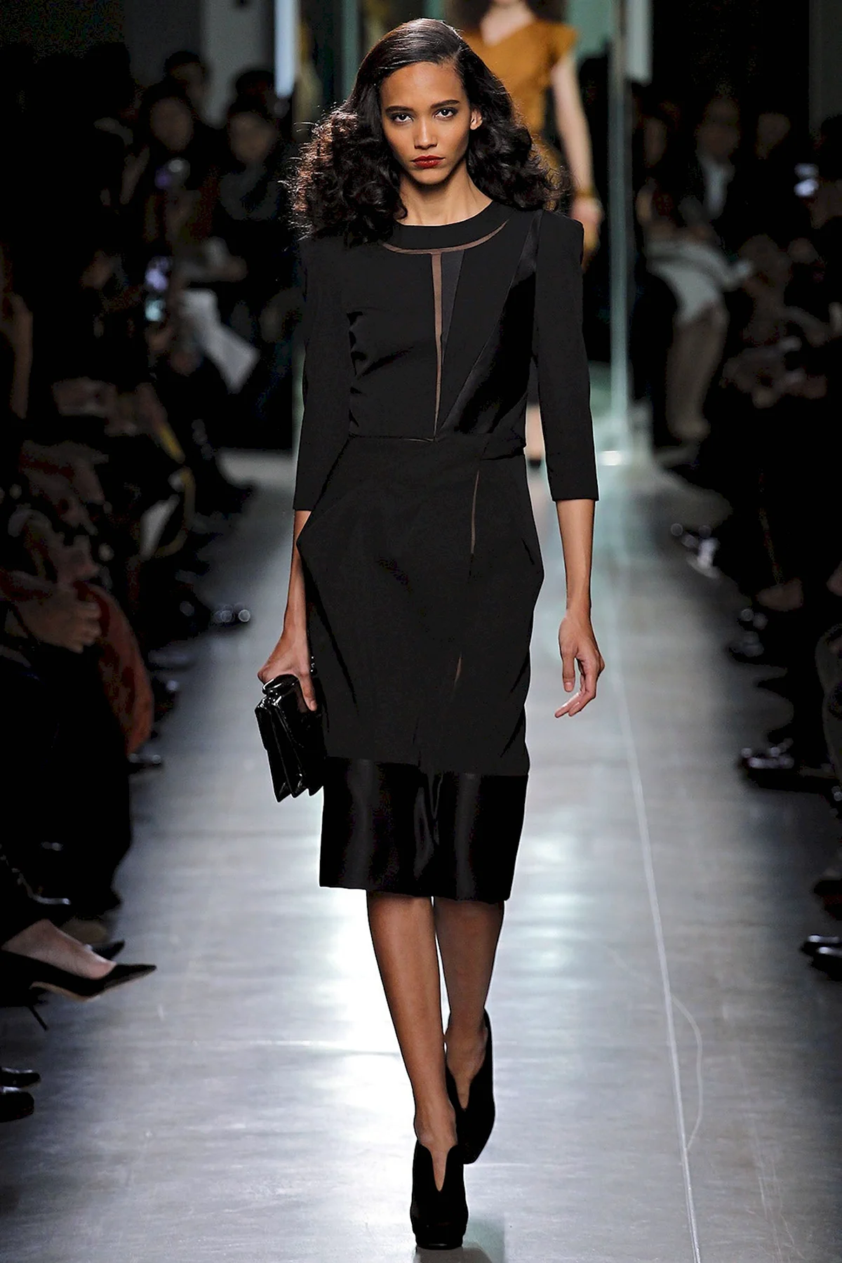 Черное платье Bottega Veneta 2020