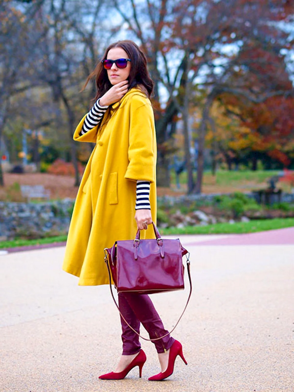 Желтое пальто