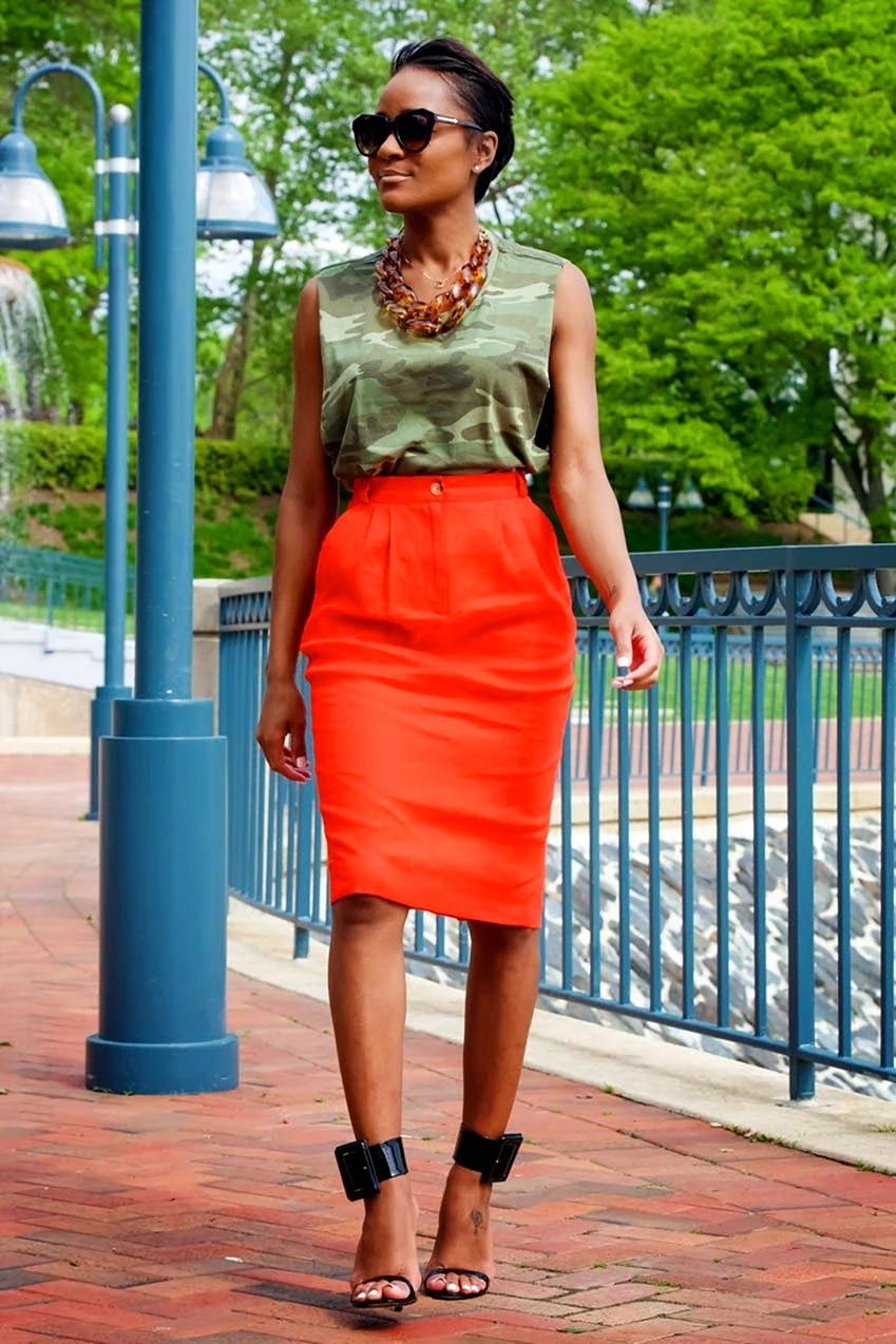 Оранжевая юбка карандаш
