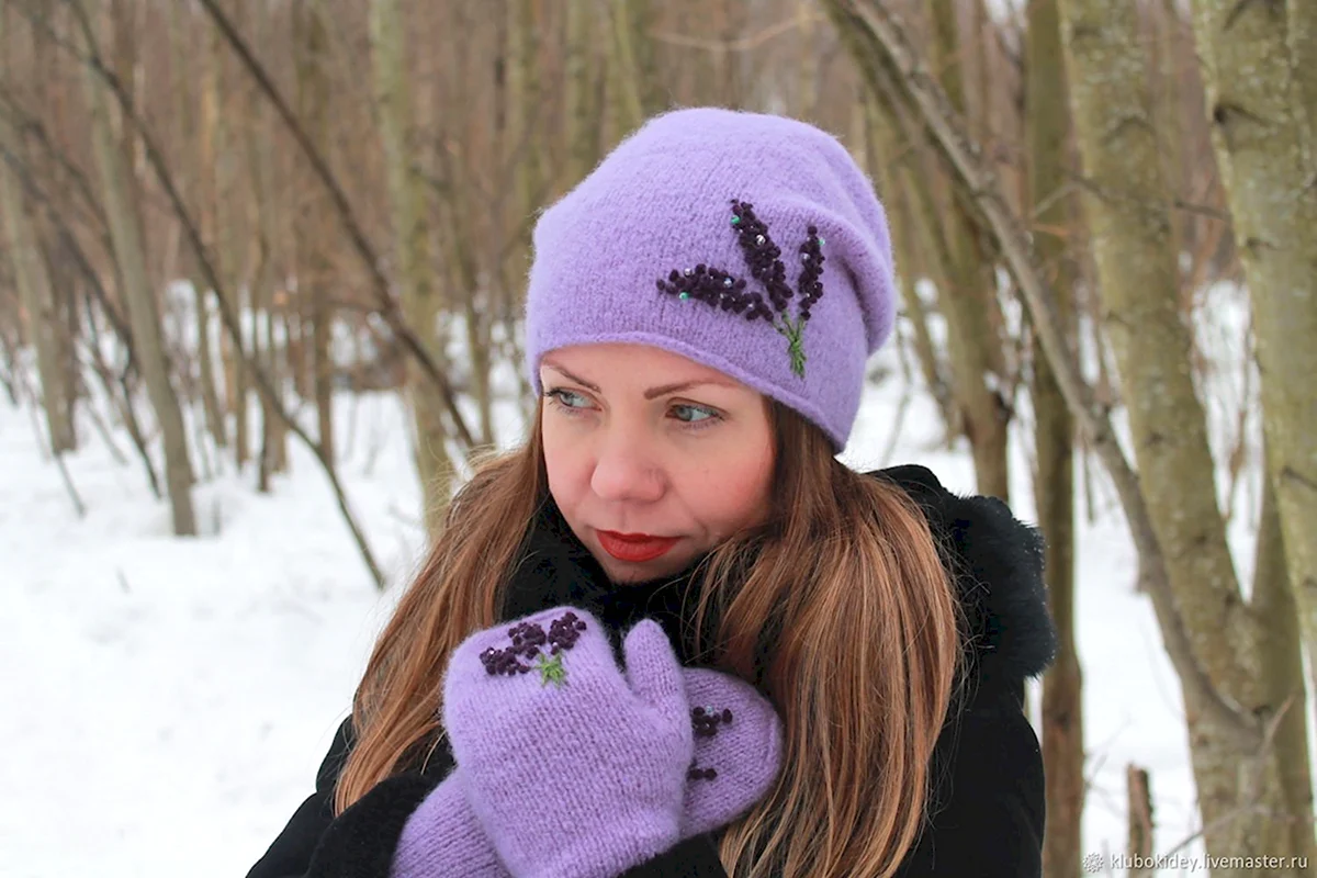 Адель мохеровые шапки