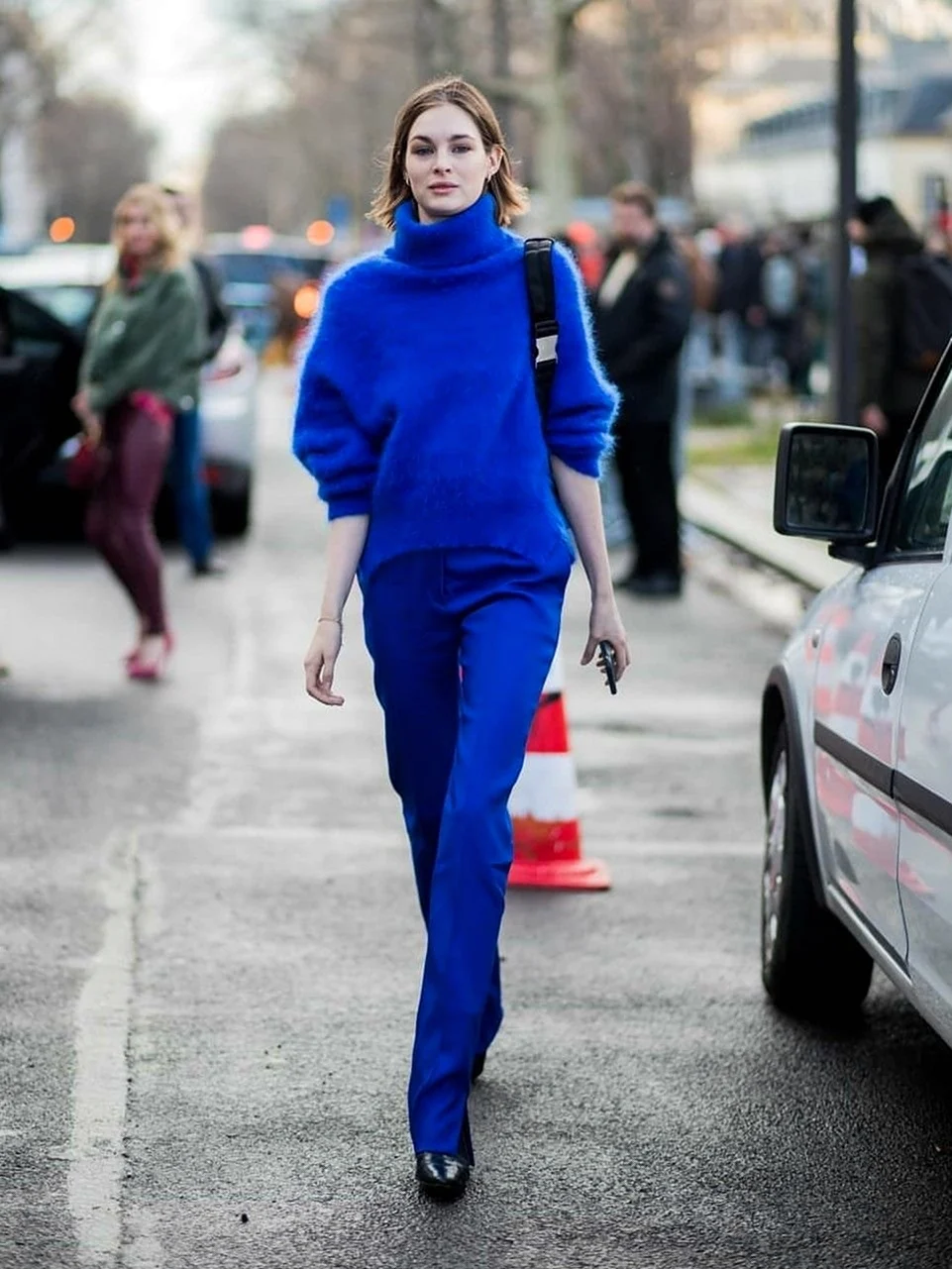 Тотал лук синий