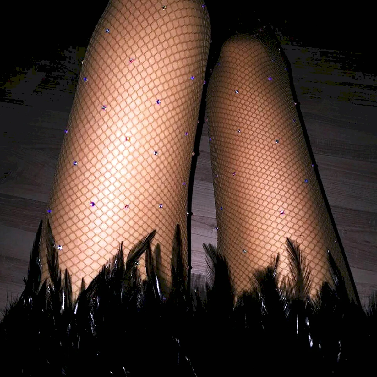 Колготки juj в сетку со стразами