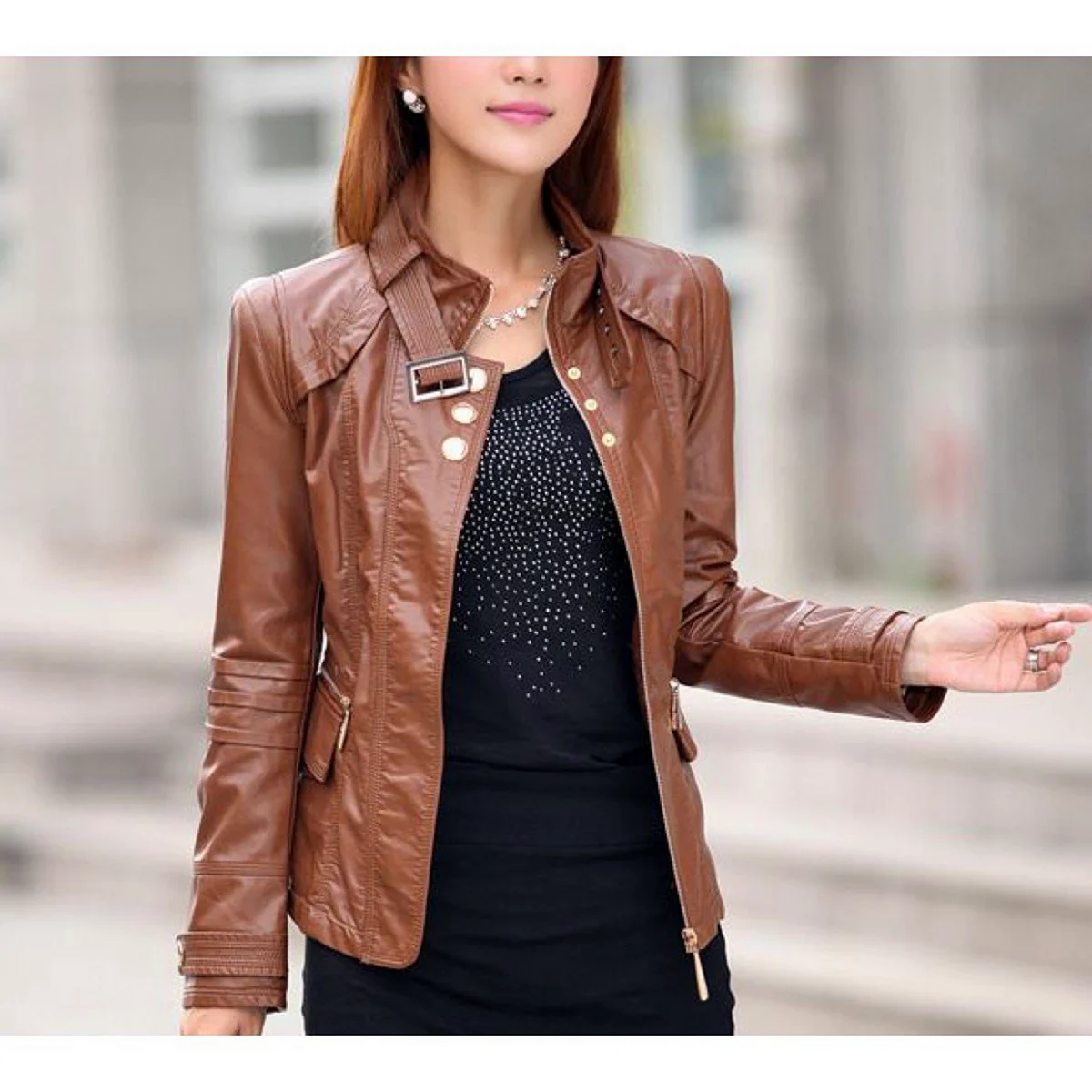 Кожаный пиджак женский