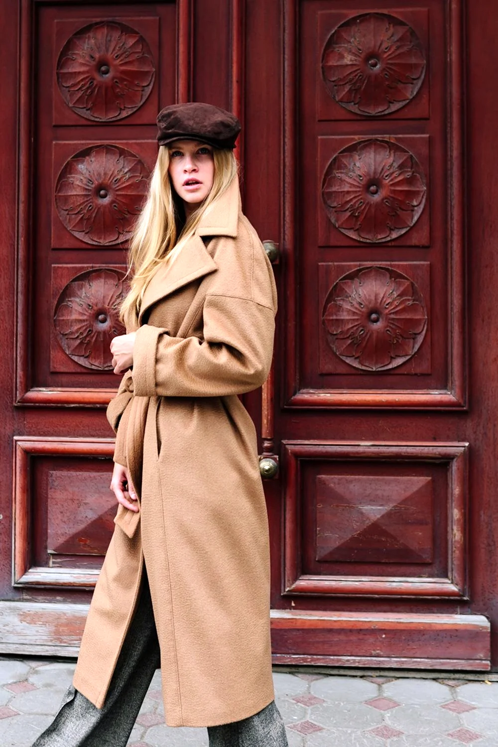 Длинное пальто кэмел 2020