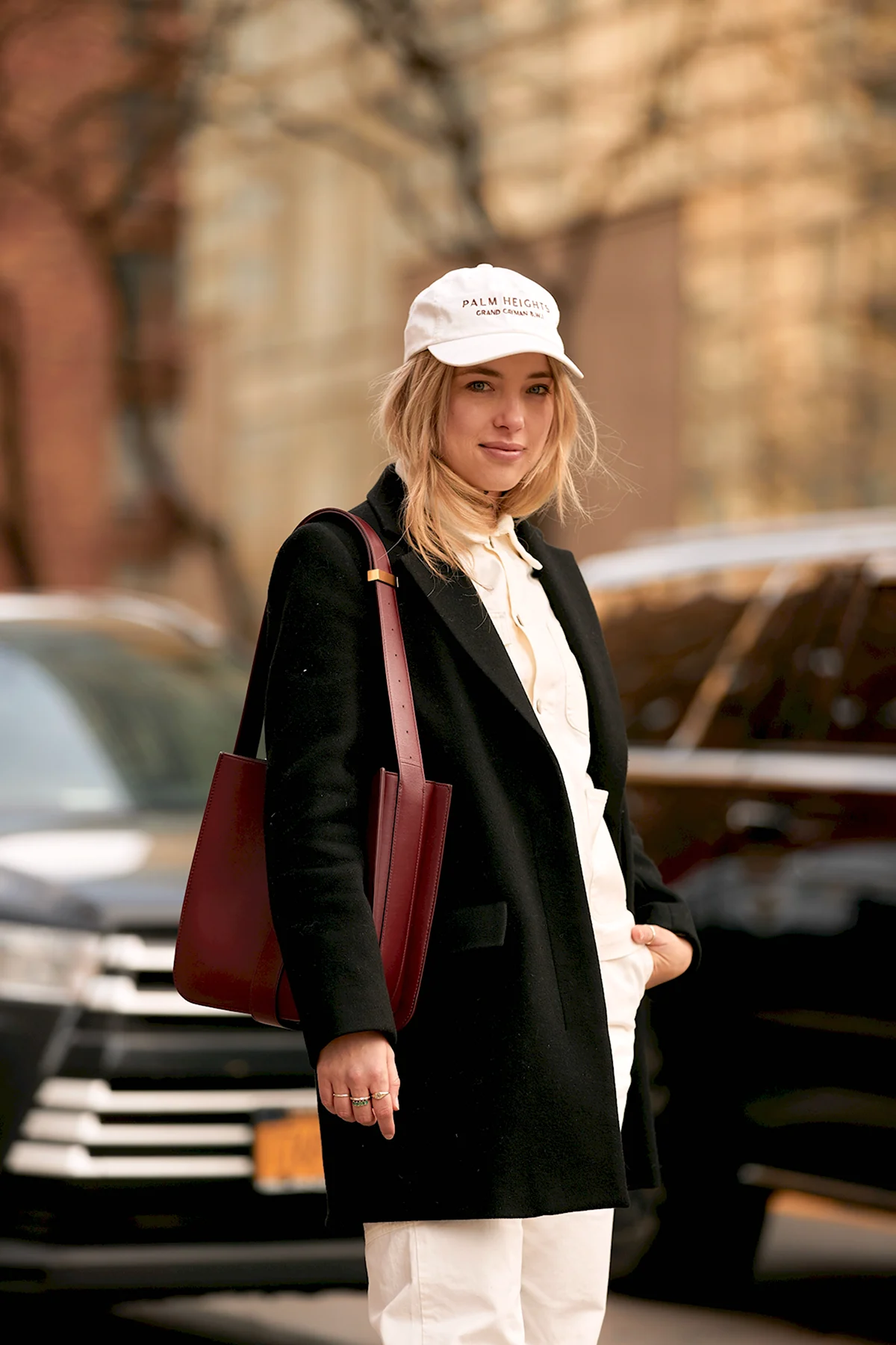 Женская кепка уличная мода