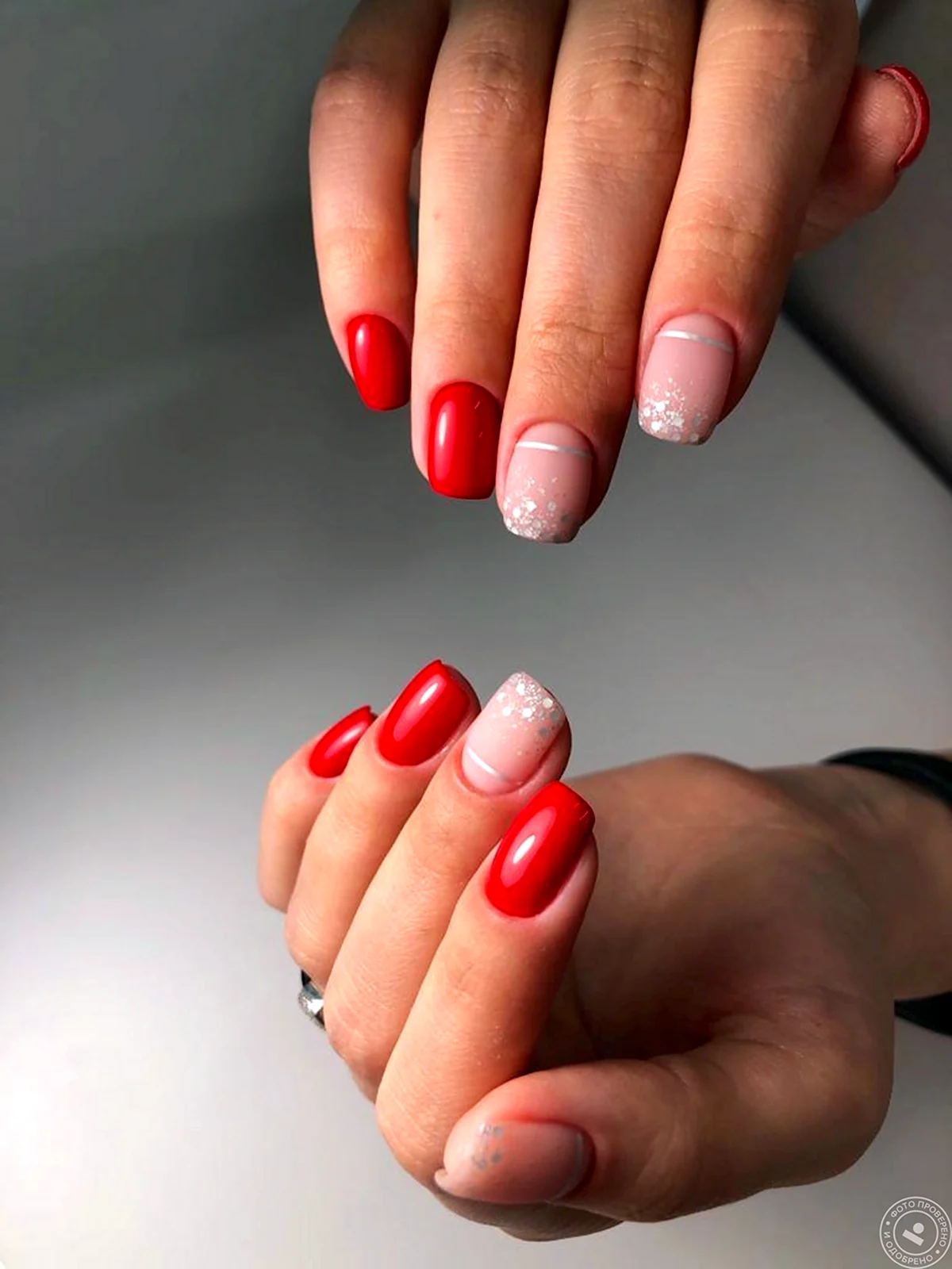 Красные ногти квадрат короткие