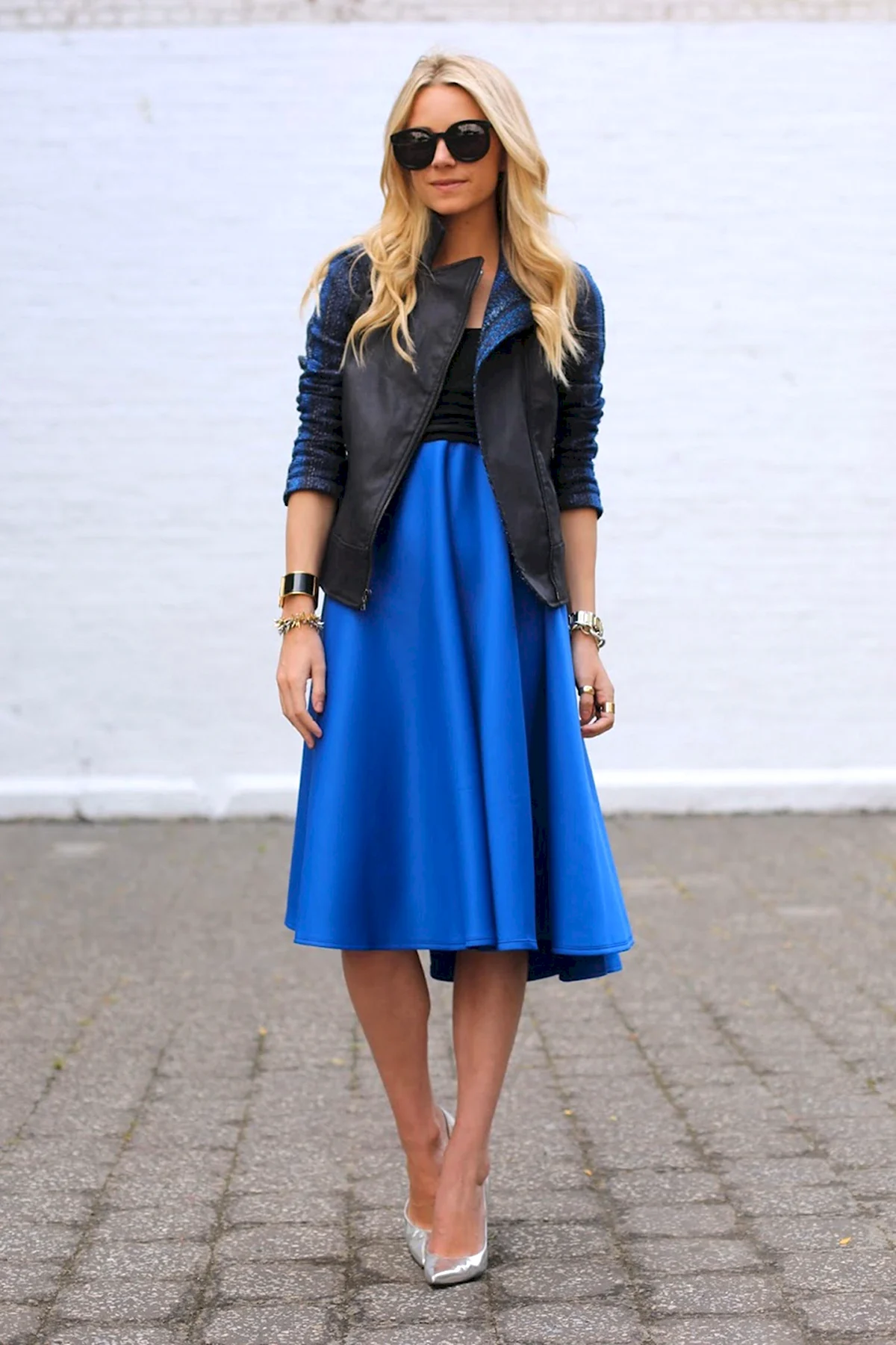 Синяя юбка миди