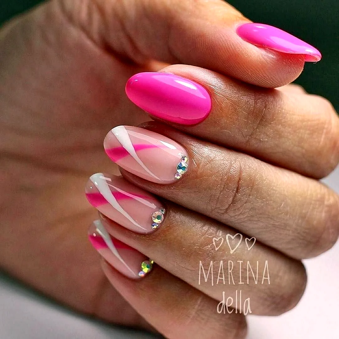 Маникюр цветной френч фуксия