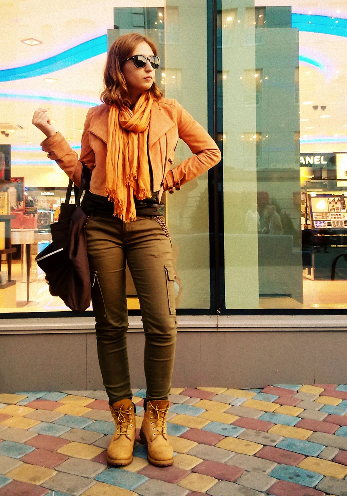 Образы с рыжими ботинками