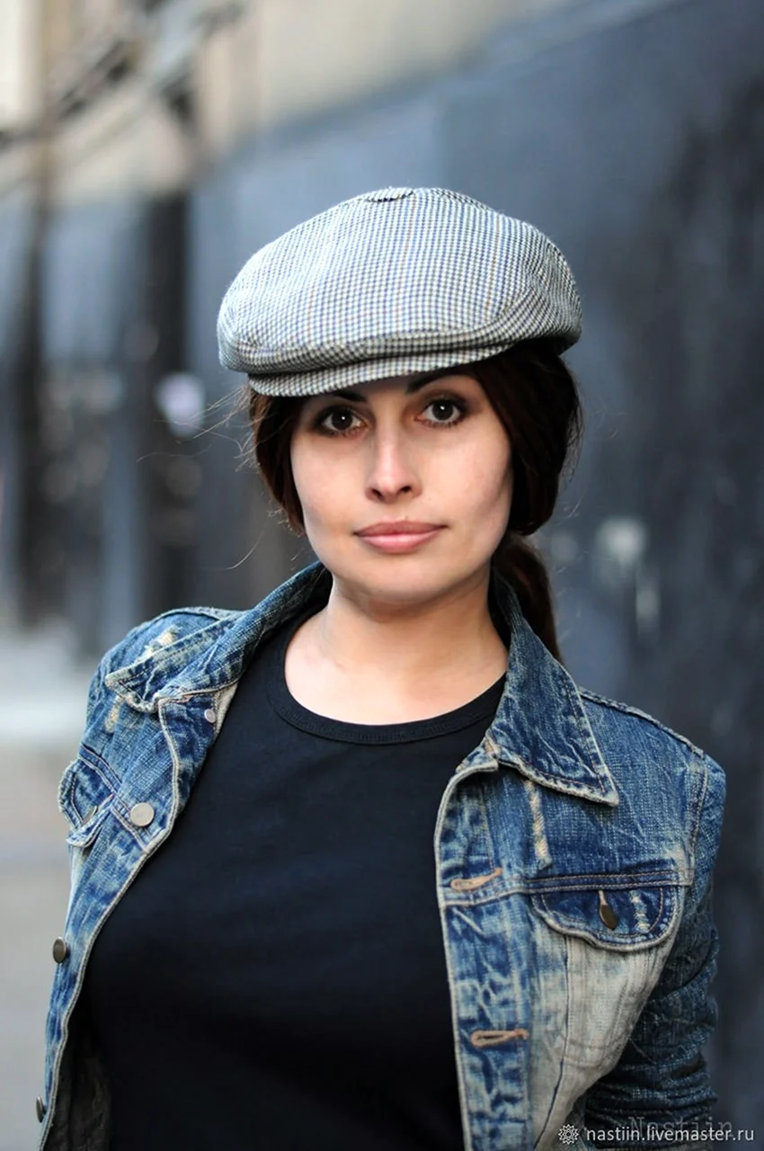 Кепка хулиганка женская