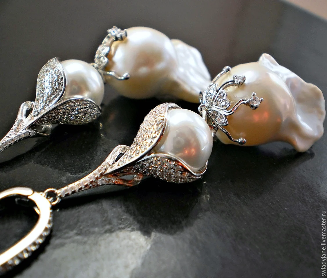 Серьги с барочным жемчугом в серебре