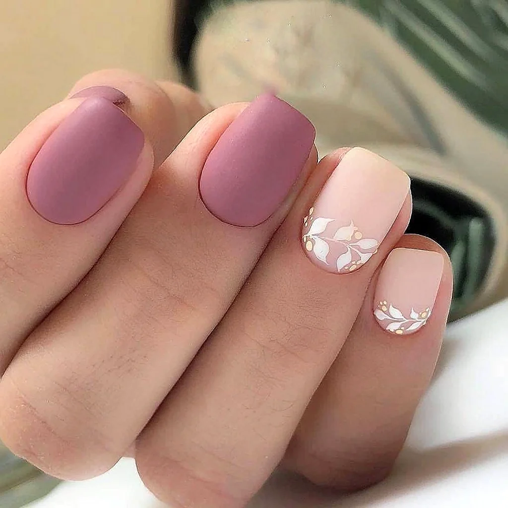 Маникюр в ю пастельных тонах