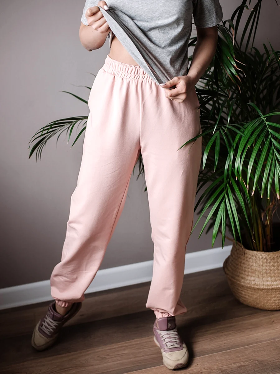 Персиковые брюки