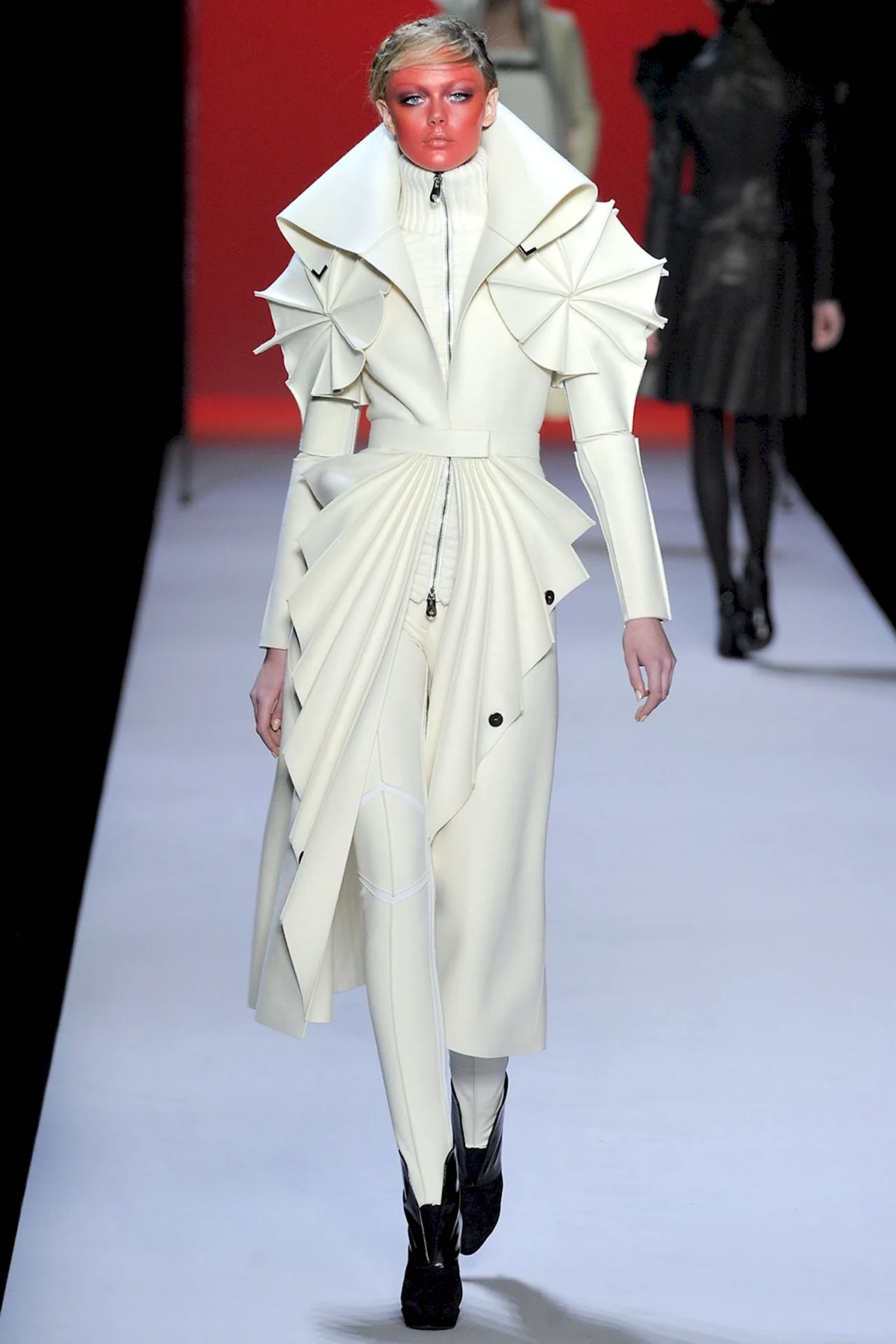 Viktor Rolf пальто