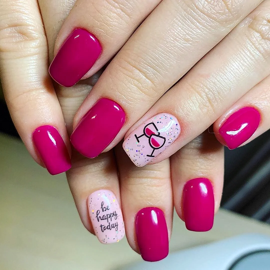 Маникюр фуксия