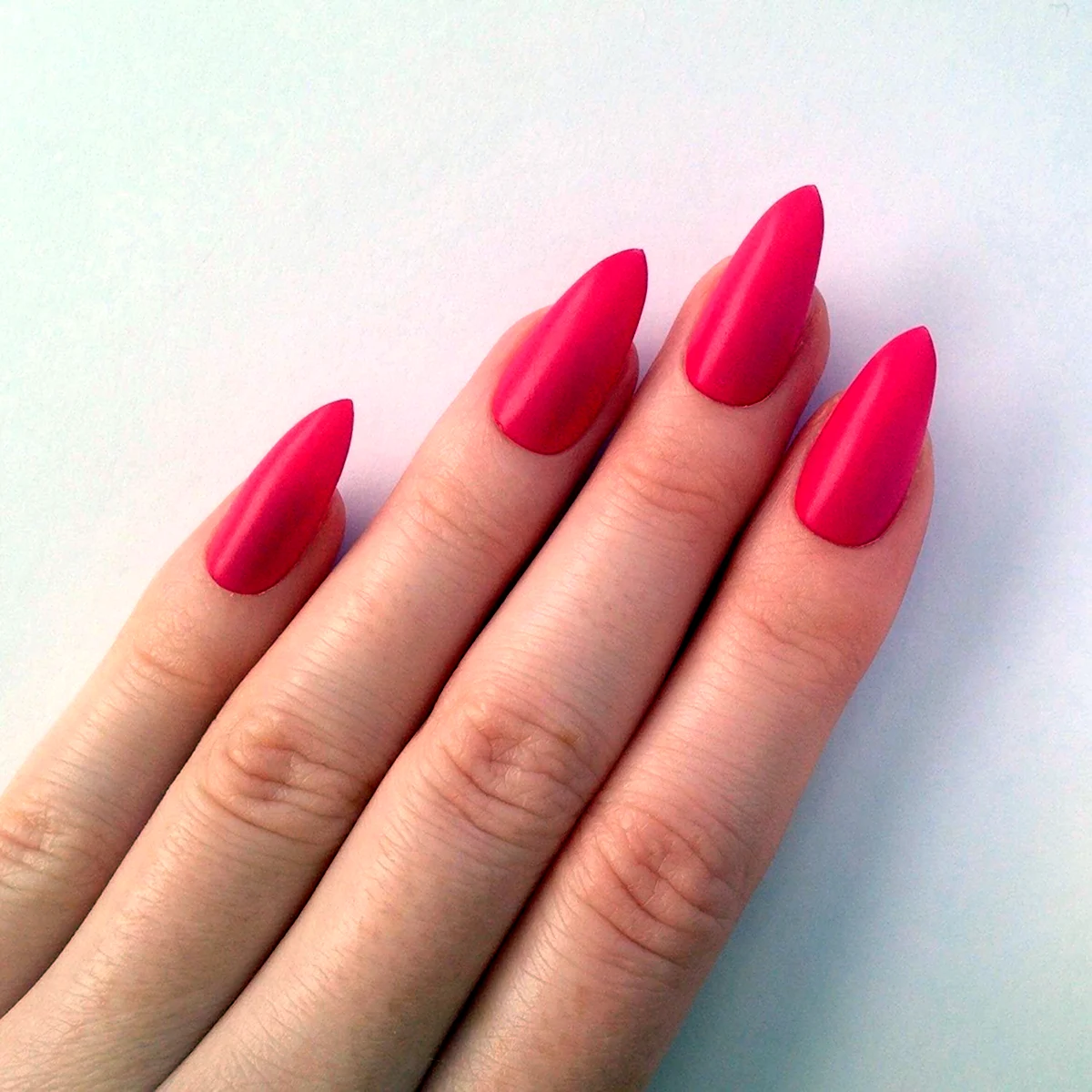 Матовые стилет миндаль