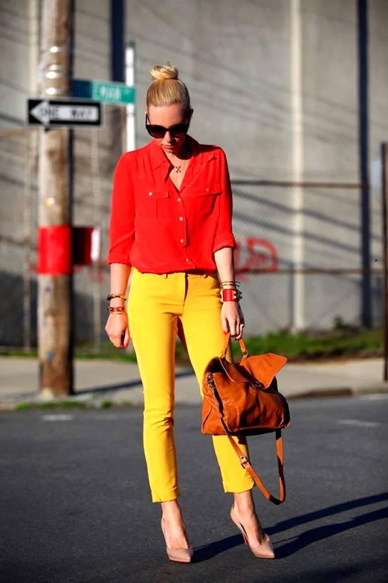Яркие сочетания в одежде