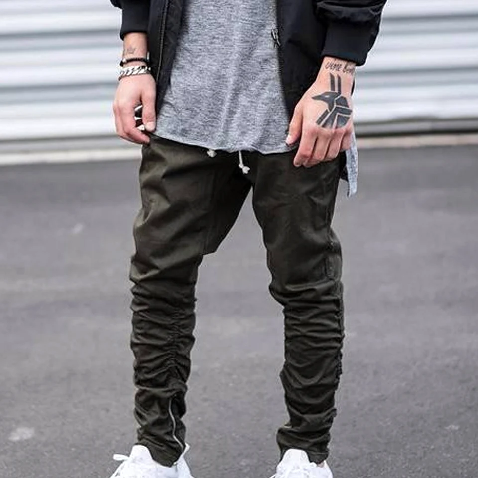 Луки с джоггерами мужские