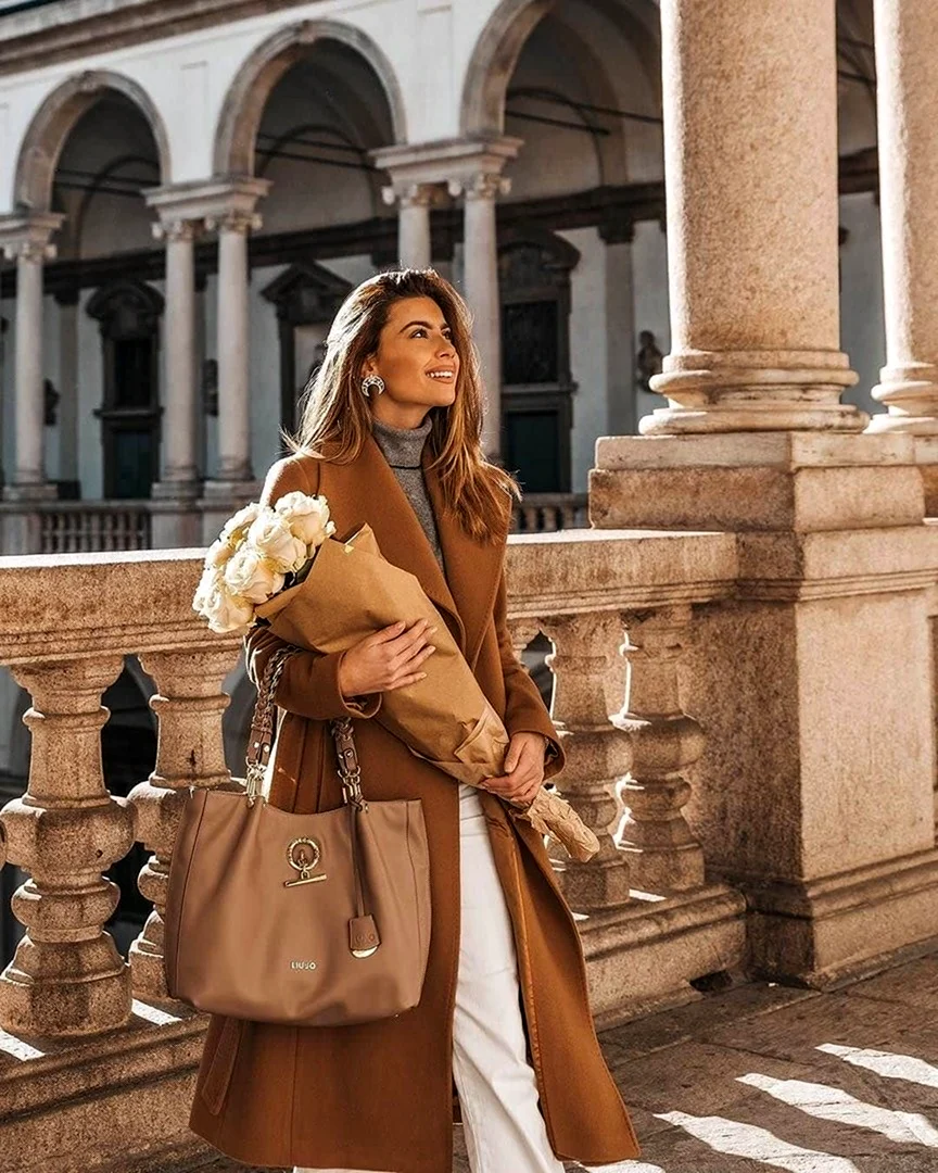 Образ в бежевых тонах