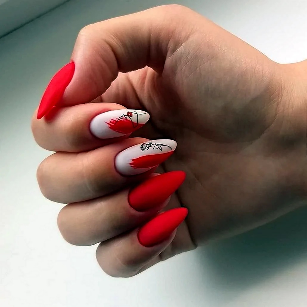 Красный матовый маникюр 2022 миндаль