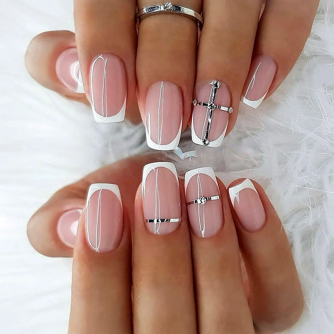 Красивый нежный маникюр