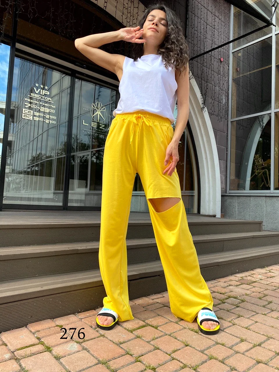 Спортивные штаны женские