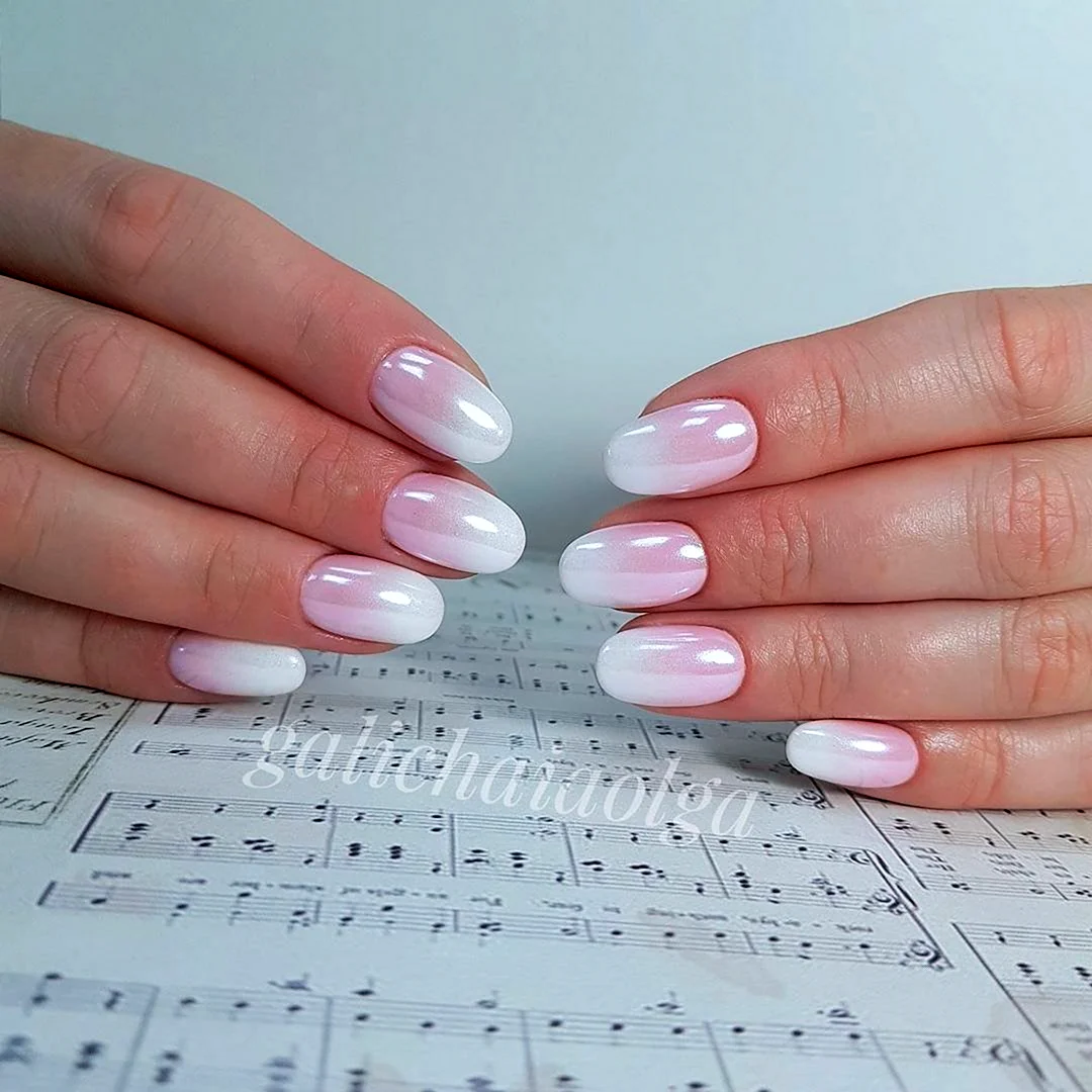 Бэби бумер на ногтях