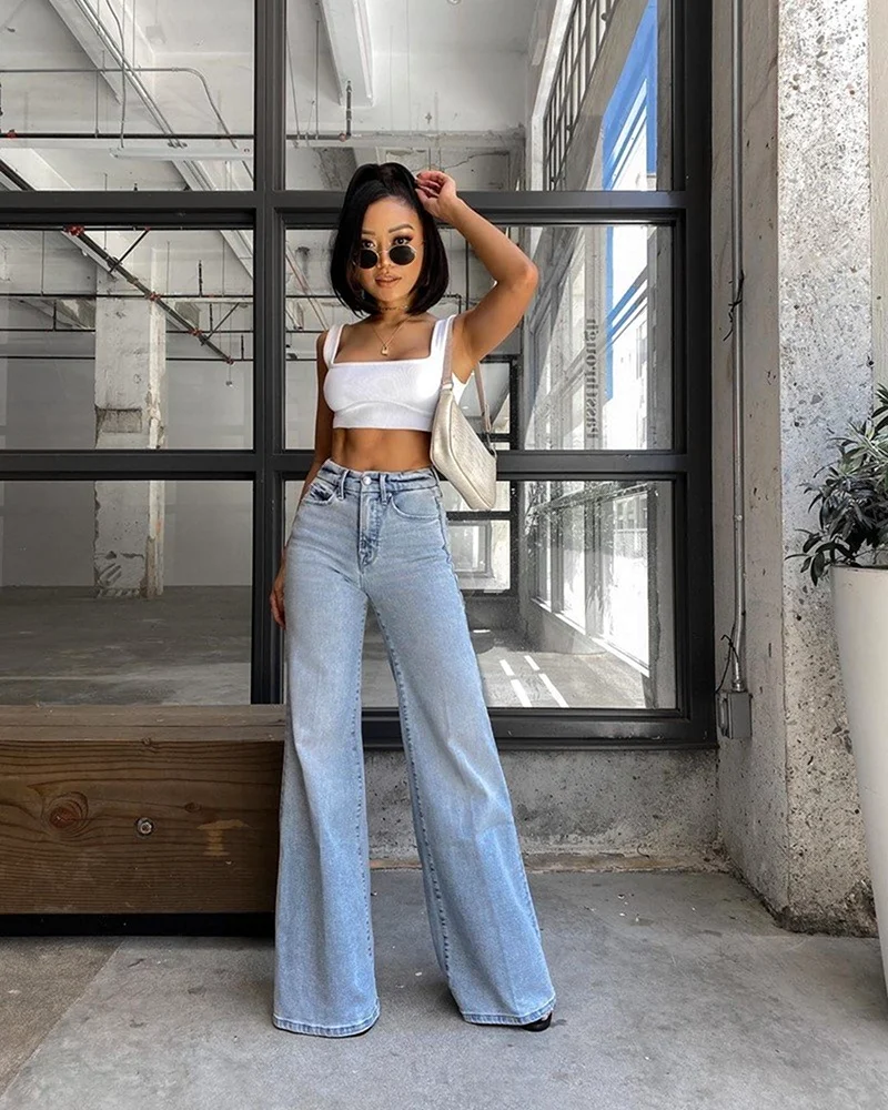 Джинсы клеш 2021