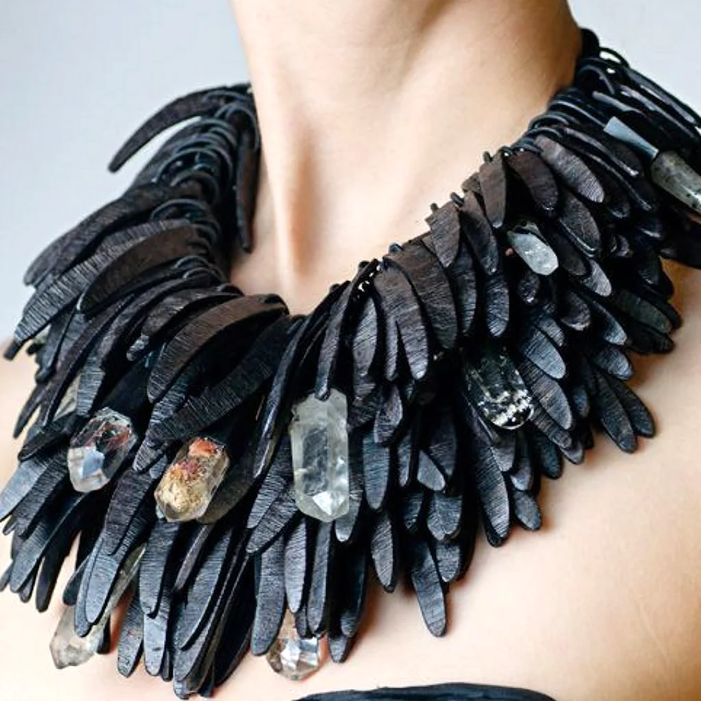 Необычные украшения