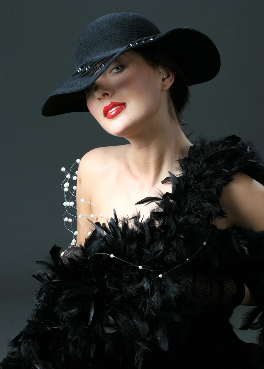 Елена Клестова шляпы