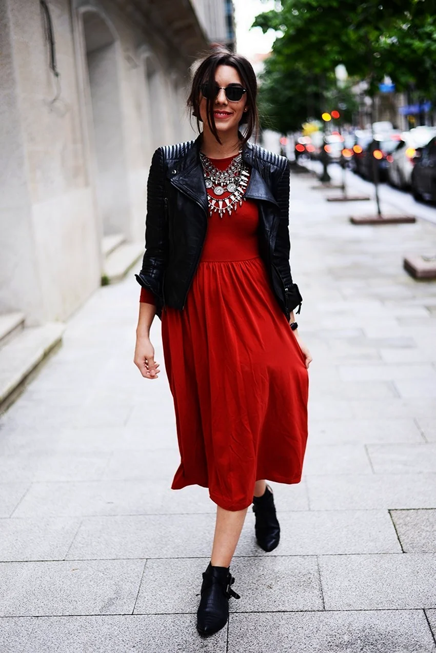 Платье миди с косухой