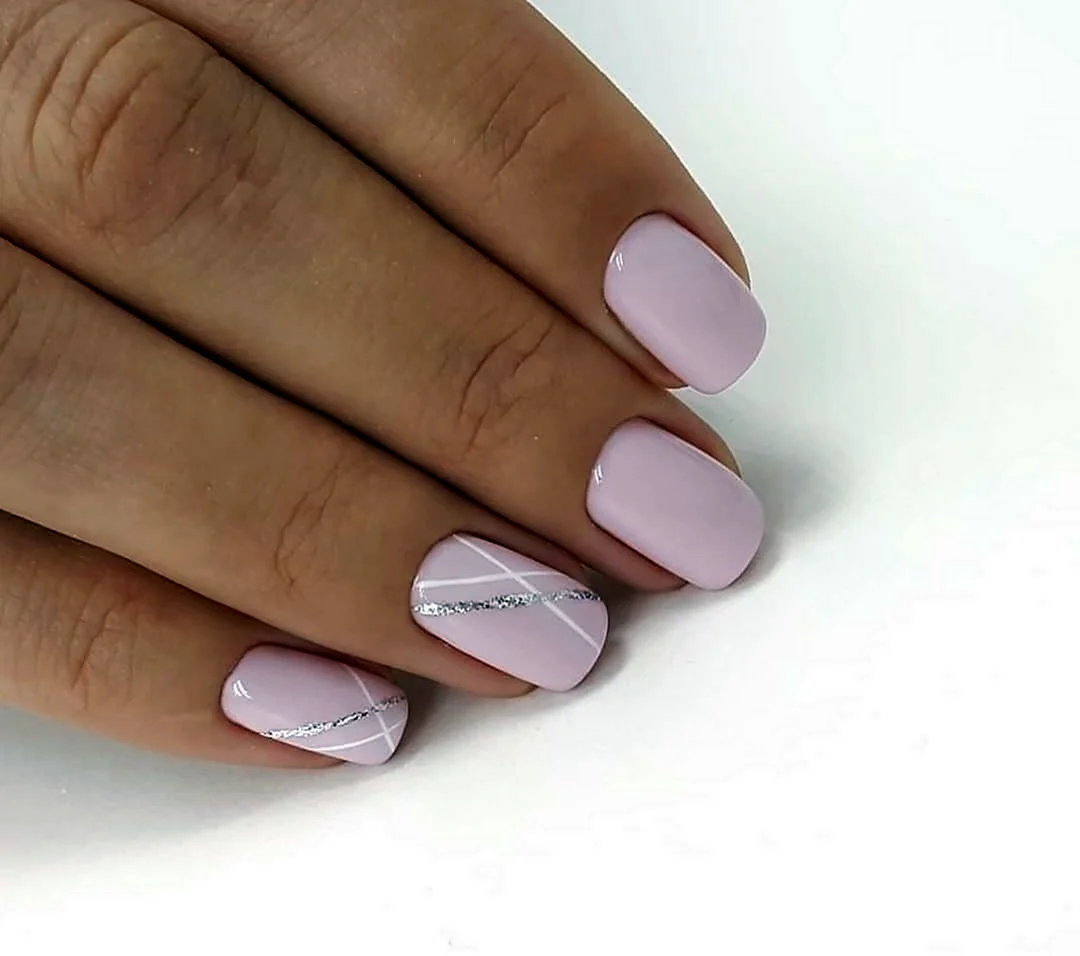 Нежный маникюр