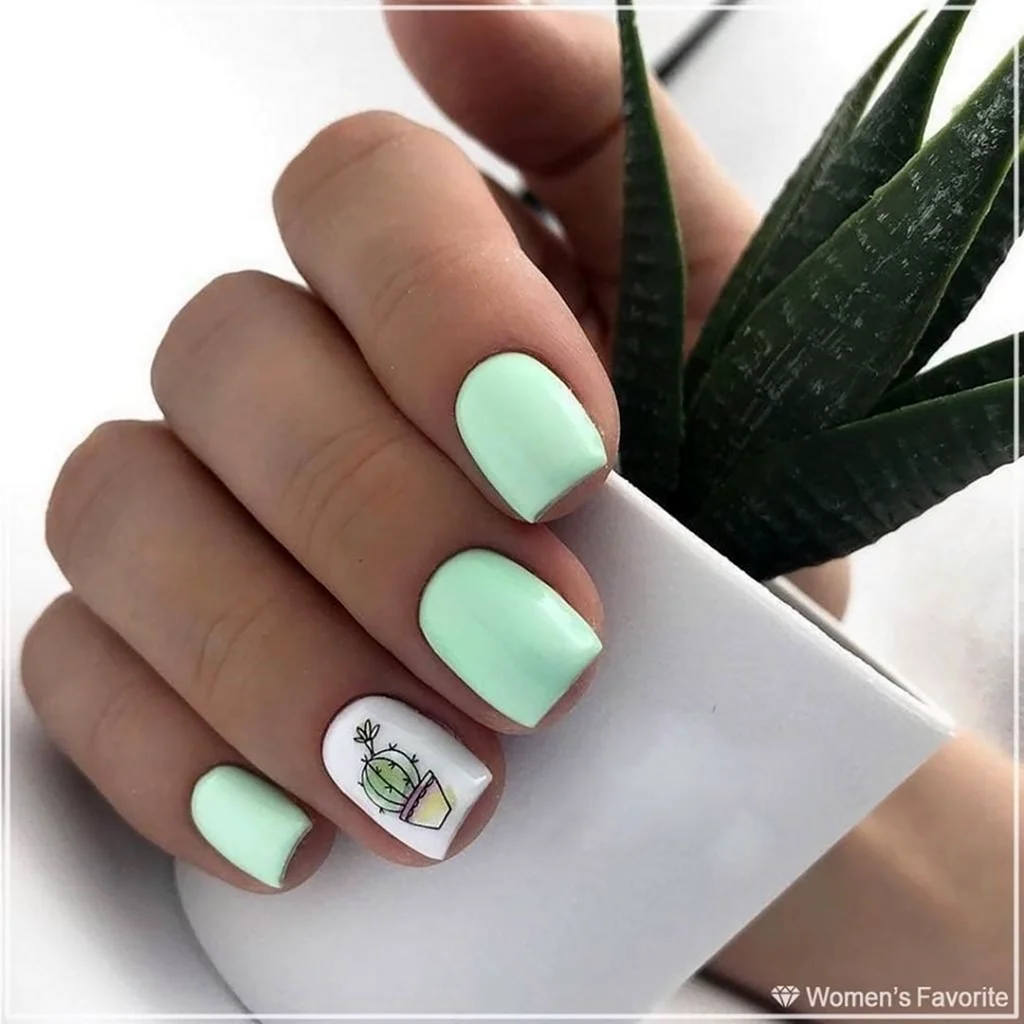 Кактус на ногтях