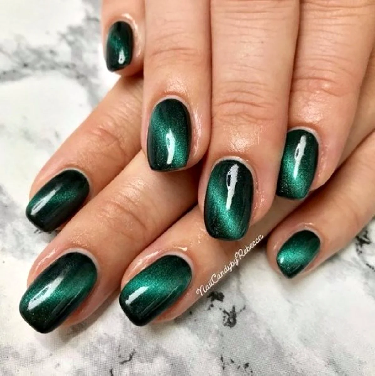 Кошачий глаз изумруд