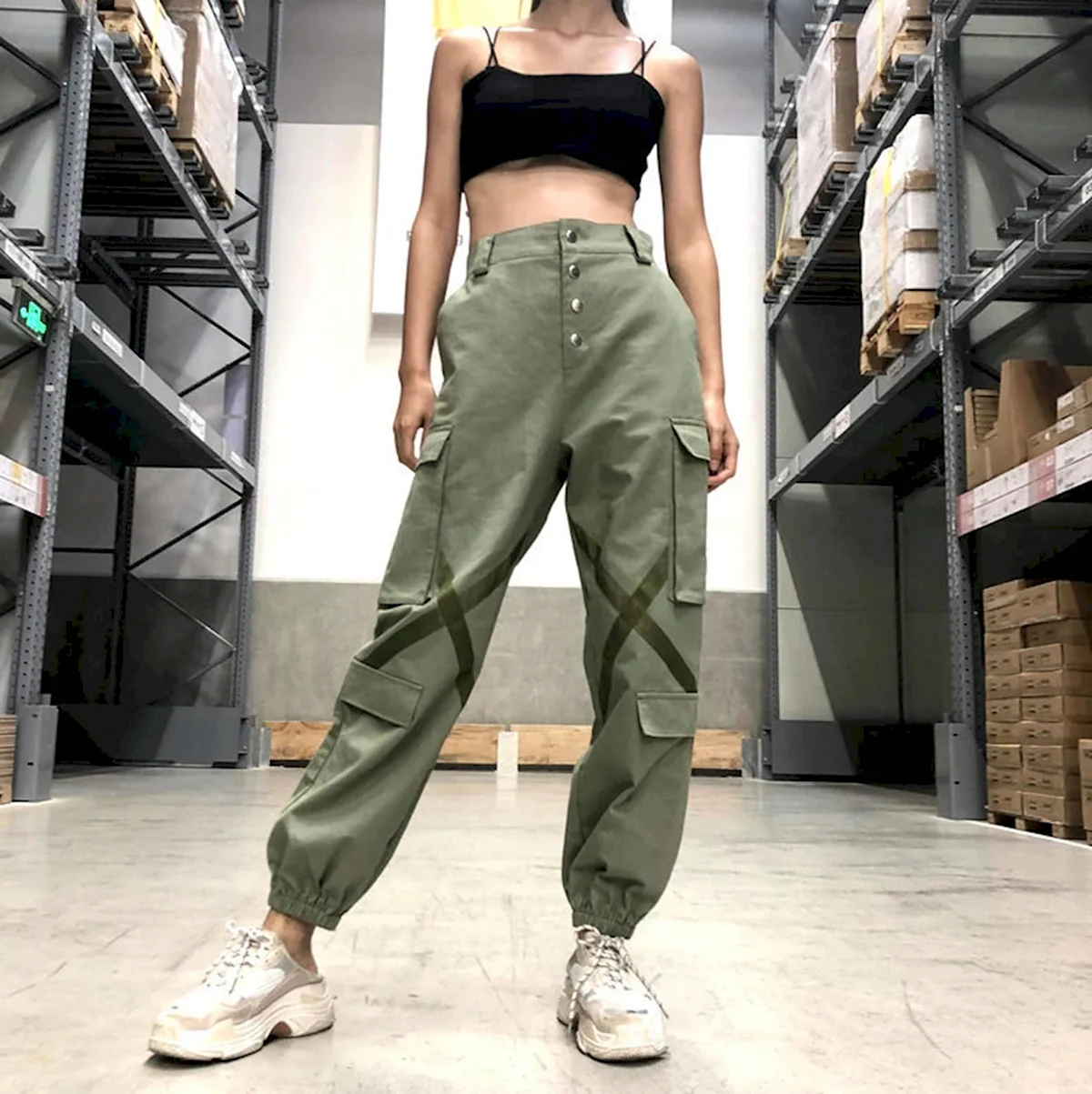 Женские брюки джоггеры карго